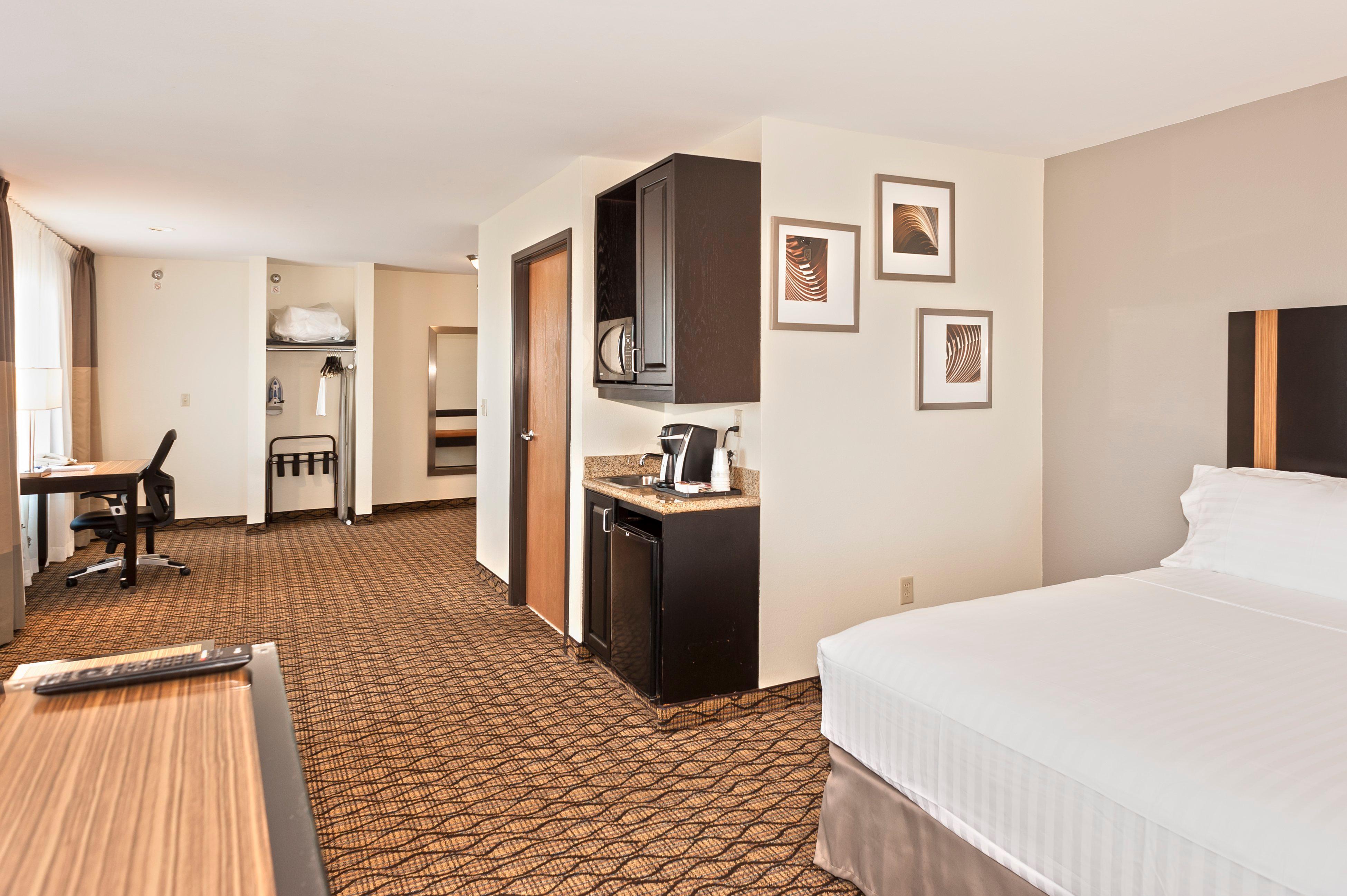Holiday Inn Express Hotel & Suites Chanhassen By Ihg Eksteriør bilde